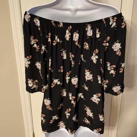 Loft Floral Blouse - Picture 6 of 8